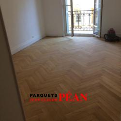 Parquet massif en chambre